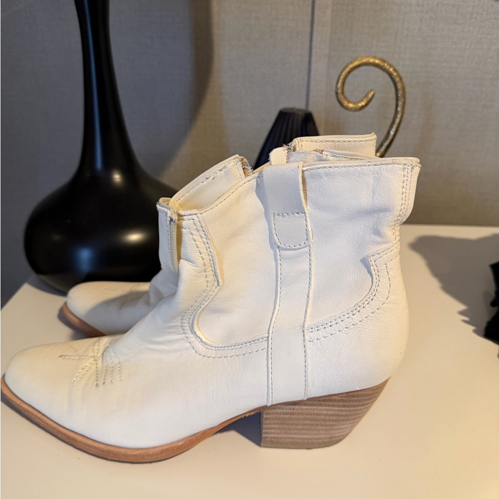 Dolce vita boots